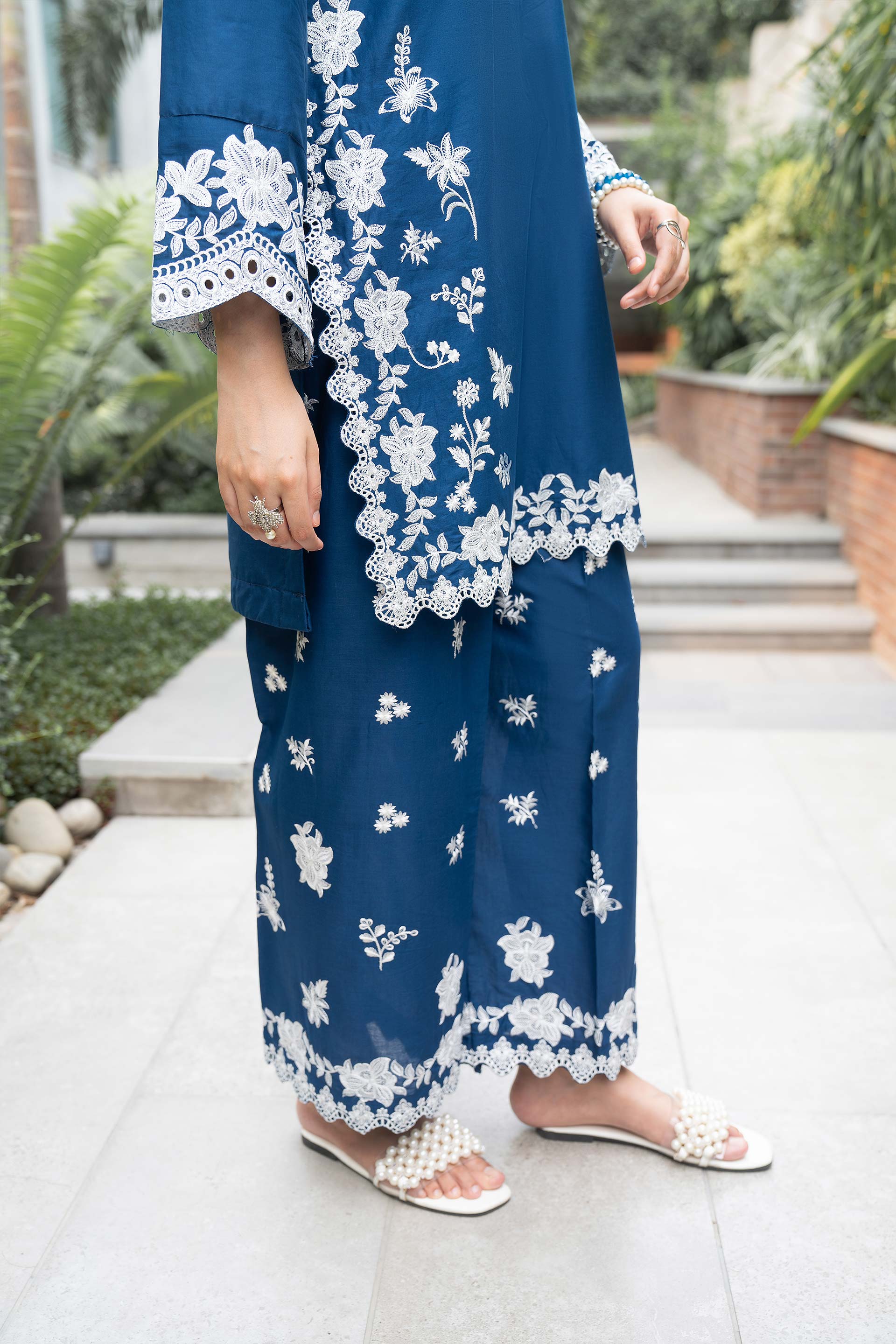 Blue Petal - Image 10