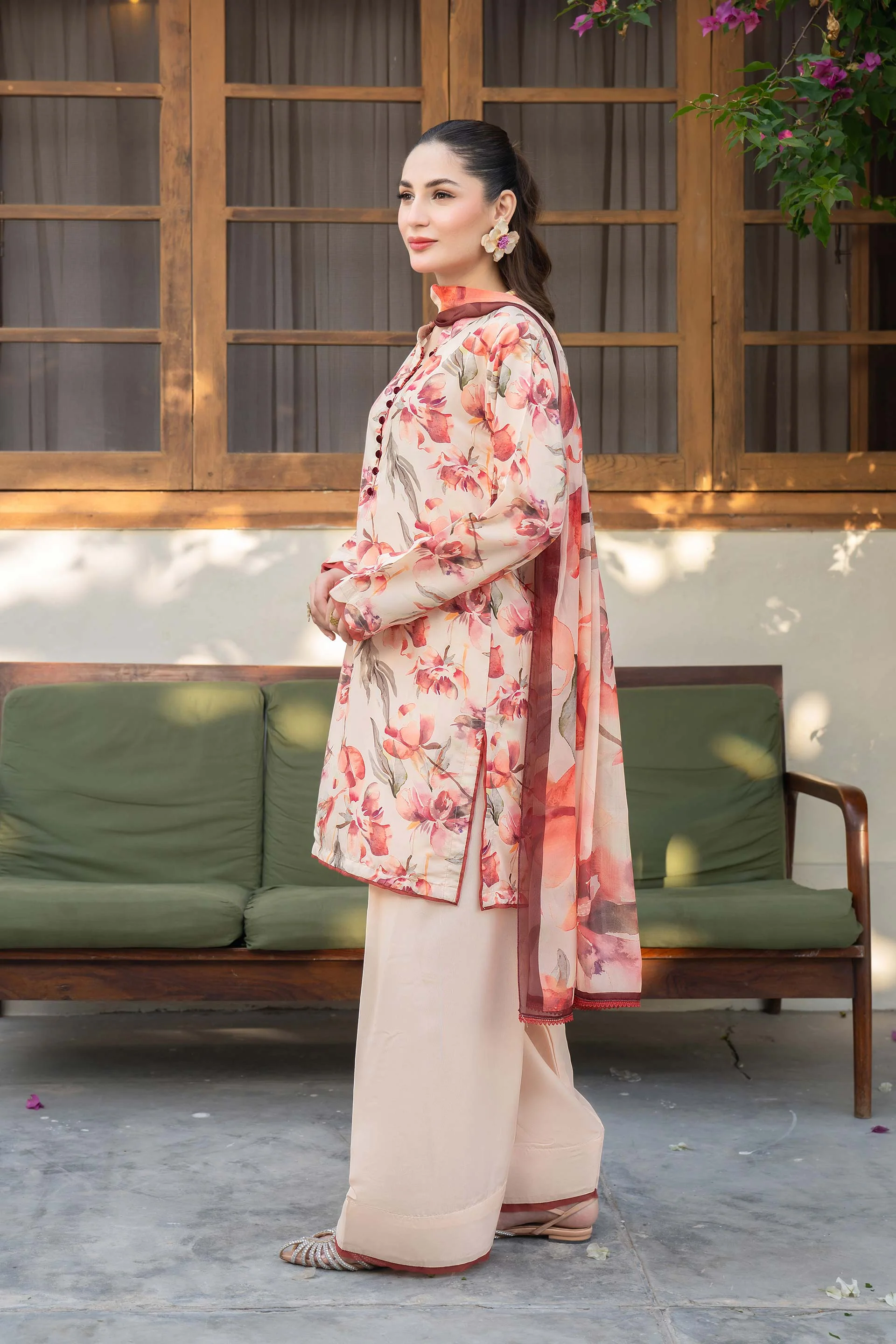 Coral Blush - Image 3