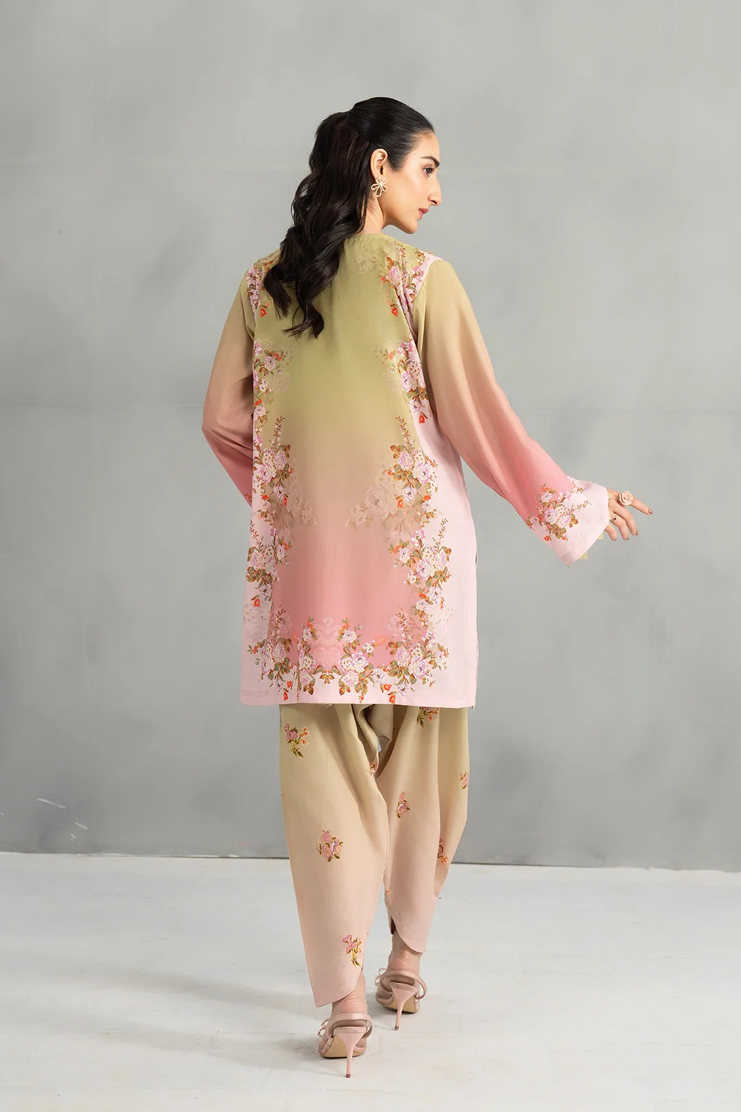 Soft Meadow - Image 4